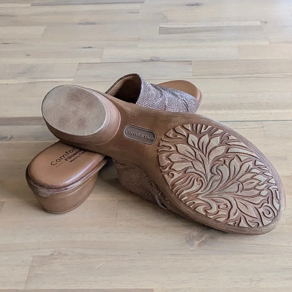 Comfortiva Pillowtop‎ Bronze Snakeskin Ruched Slide Sandals Low Block Heel Sz10